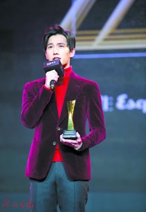 楊洋回應“替身風波” 武戲基本都是自己上