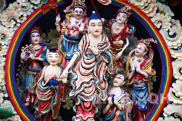 藏傳佛教圣地塔爾寺藝術三絕之一:酥油花的傳承